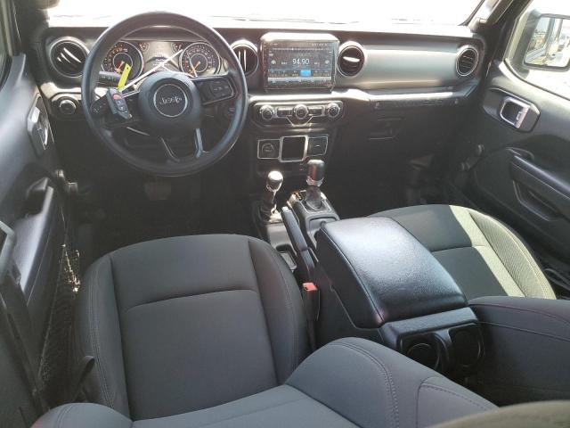 1C4HJXDG2JW158676 Jeep Wrangler Unlimited Sport