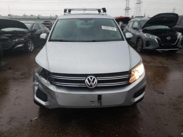WVGRV7AX3HK007260 Volkswagen Tiguan Wolfsburg