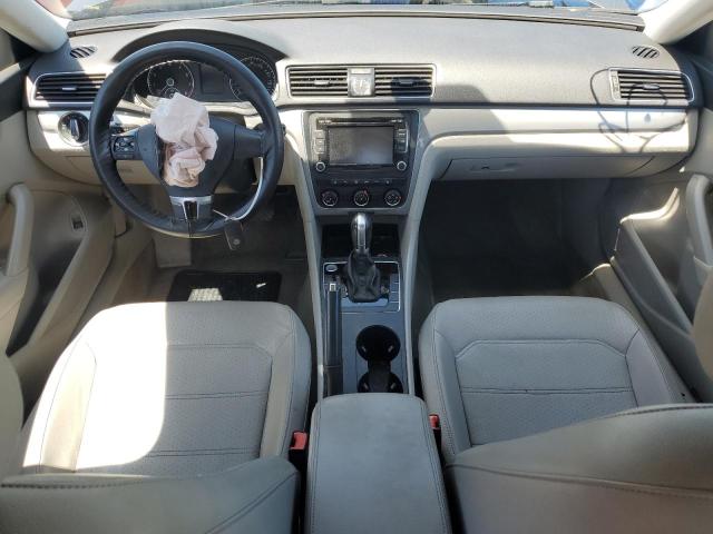 1VWAT7A31FC111366 Volkswagen PASSAT S
