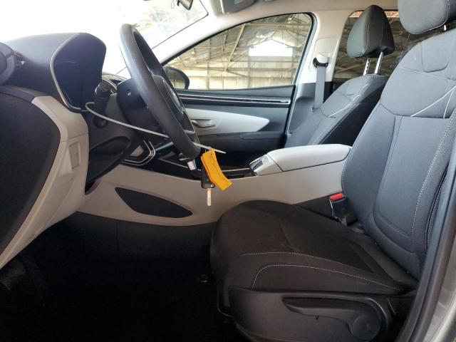 5NMJACAE8PH256605 Hyundai TUCSON SE