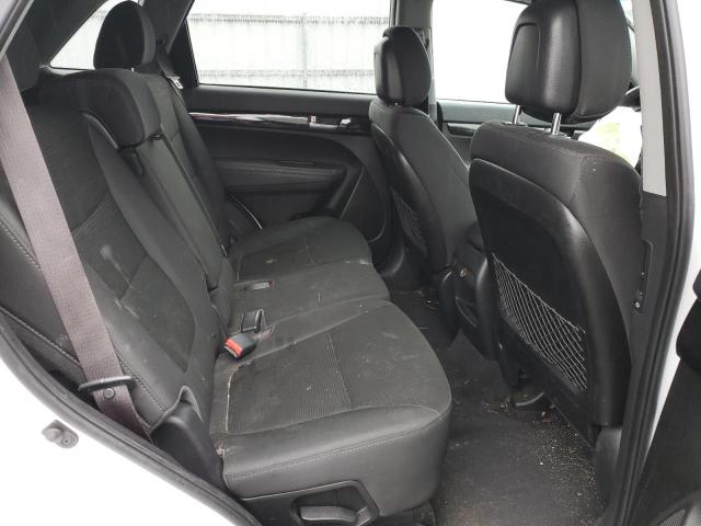 5XYKTDA72FG564058 KIA SORENTO LX