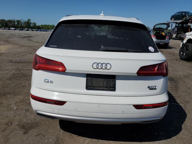 WA1BNAFY3J2117133 Audi Q5 Premium Plus