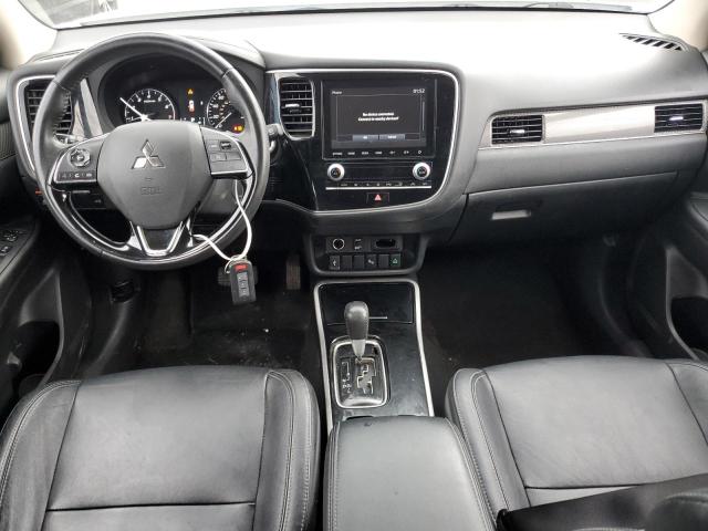 JA4AD3A38LZ030490 Mitsubishi Outlander Se