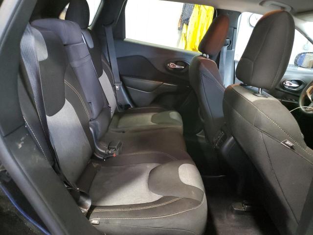 1C4PJLAB3GW297351 Jeep Cherokee Sport