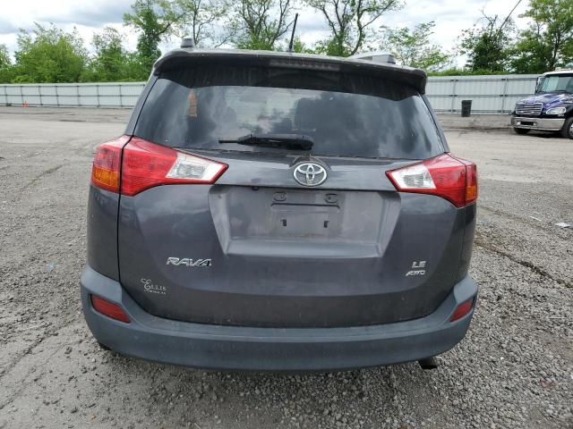 2T3BFREV8EW150618 Toyota RAV4 LE