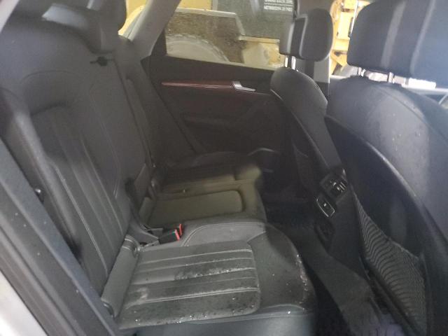 WA1BAAFY2M2024040 Audi Q5 Premium Plus