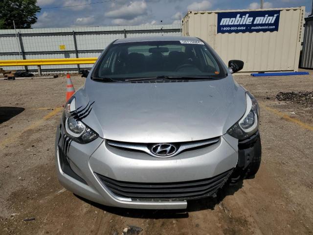 5NPDH4AE9GH669957 Hyundai ELANTRA SE