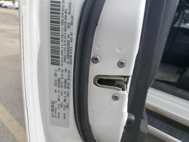 1C6RR7NM9GS235004 RAM 1500 Laie