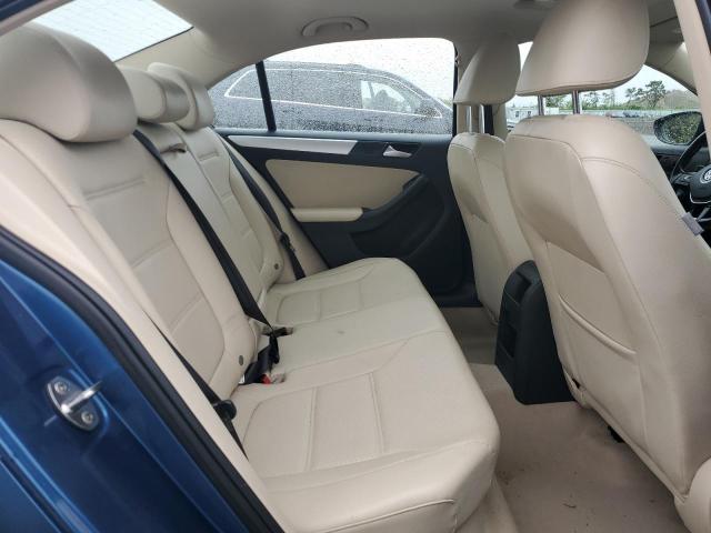 3VW637AJ9FM427293 Volkswagen Jetta Hybrid