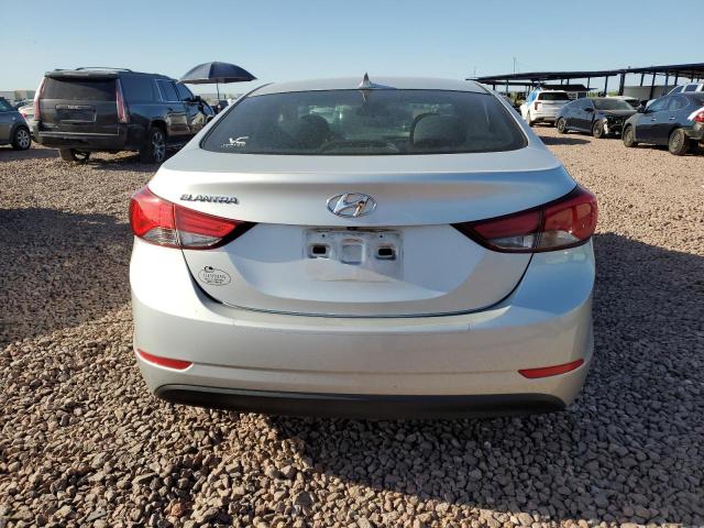5NPDH4AE6FH594911 Hyundai ELANTRA SE