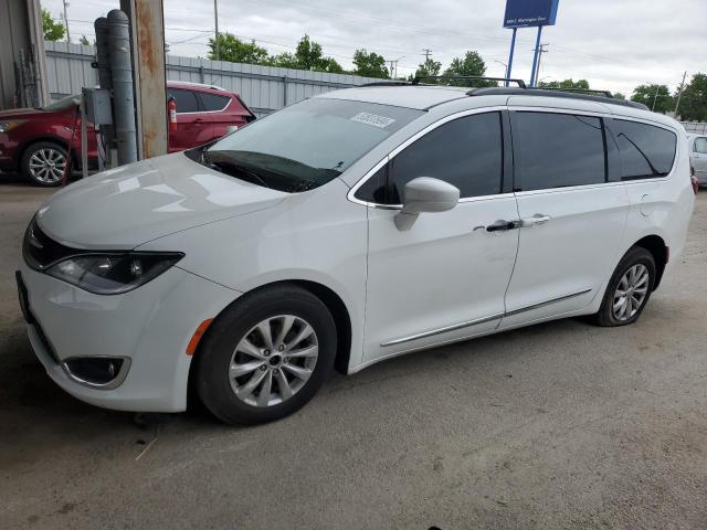Auction sale of the 2017 Chrysler Pacifica Touring L, vin: 2C4RC1BG2HR675946, lot number: 53837594