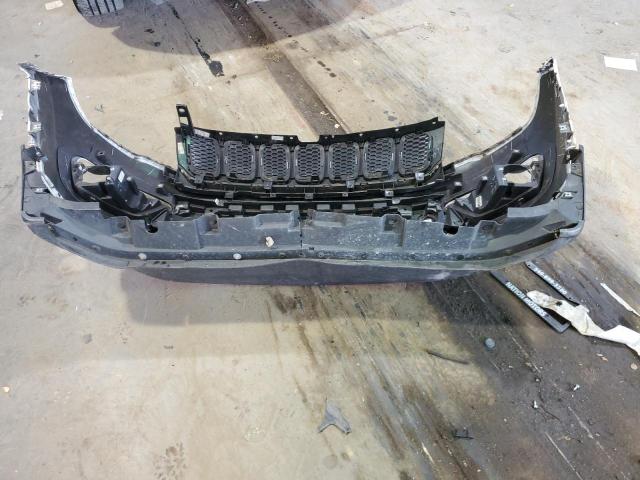 3C4NJDCBXHT611014 Jeep Compass Limited