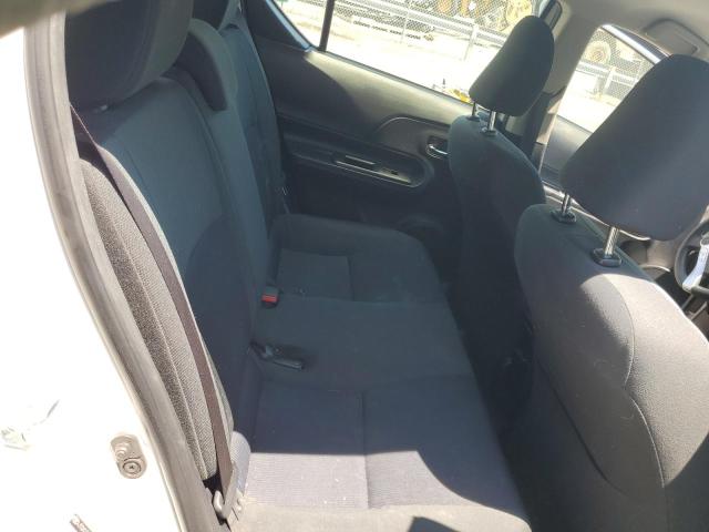 JTDKDTB36F1577446 Toyota PRIUS C