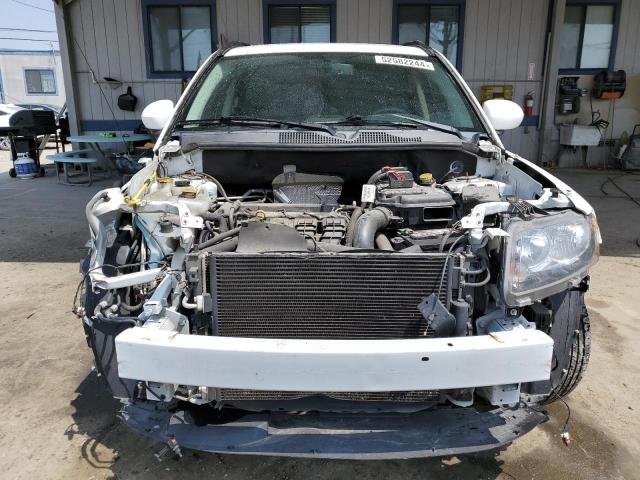 1C4NJCEA8GD735267 Jeep Compass Latitude