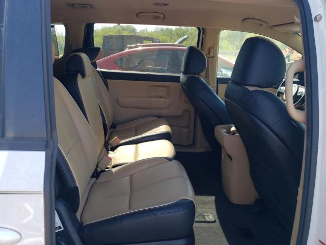 KNDMB5C19H6325929 KIA SEDONA LX