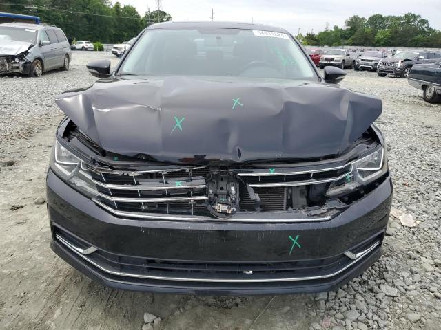 1VWBT7A37HC052377 Volkswagen PASSAT SE