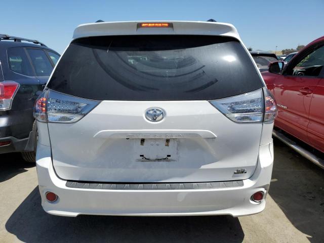 5TDXZ3DC3HS788064 Toyota SIENNA SE