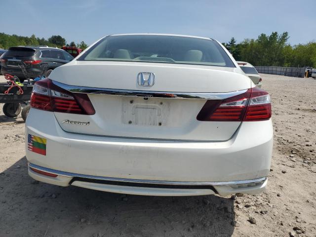 1HGCR2F33HA002686 Honda ACCORD LX