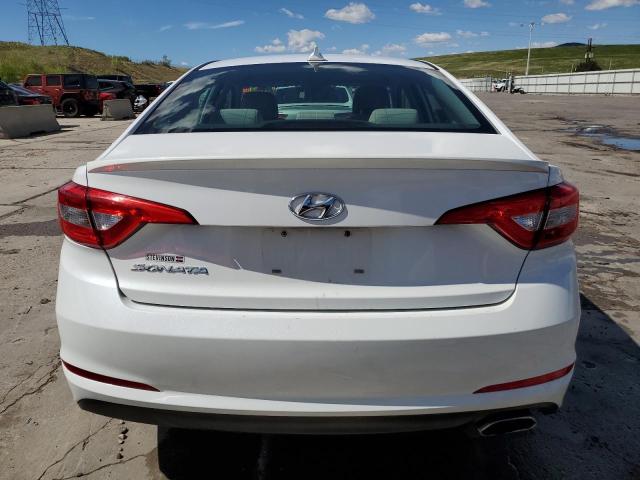 5NPE24AF2FH017825 Hyundai SONATA SE