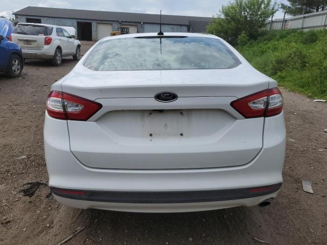 3FA6P0HD5GR379283 Ford FUSION SE