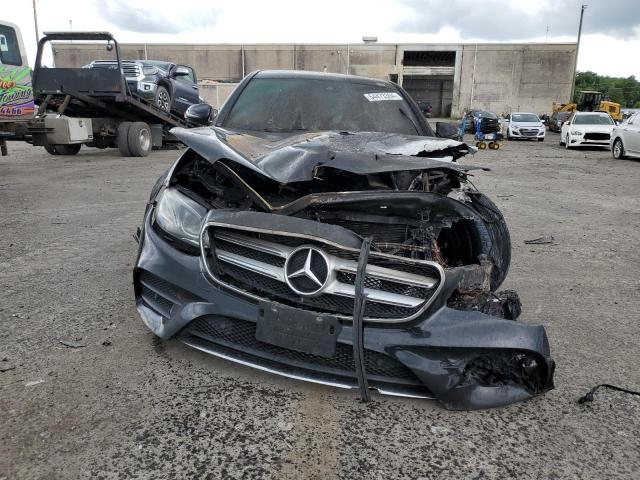 WDDZF4KB2HA013209 Mercedes-Benz E 300 4matic
