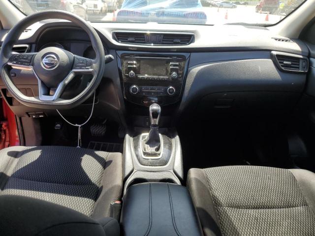 JN1BJ1CP1JW180420 Nissan Rogue Sport S