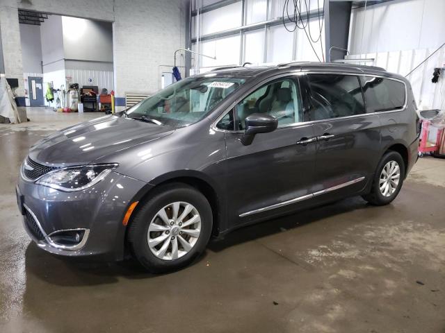 Продажа на аукционе авто 2017 Chrysler Pacifica Touring L, vin: 2C4RC1BG3HR510097, номер лота: 55354474