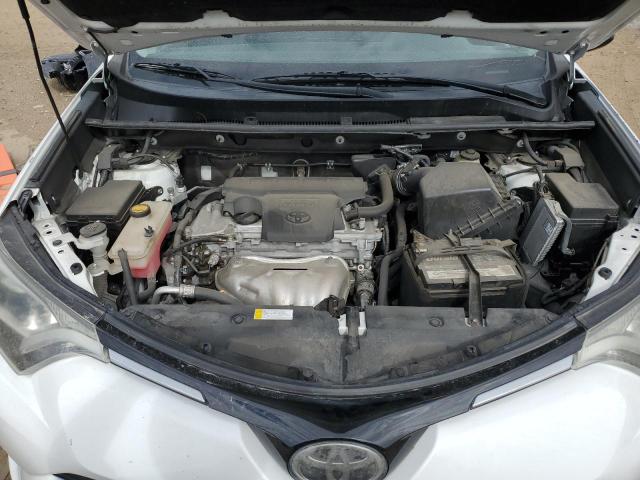 2T3BFREV5HW552407 Toyota RAV4 LE