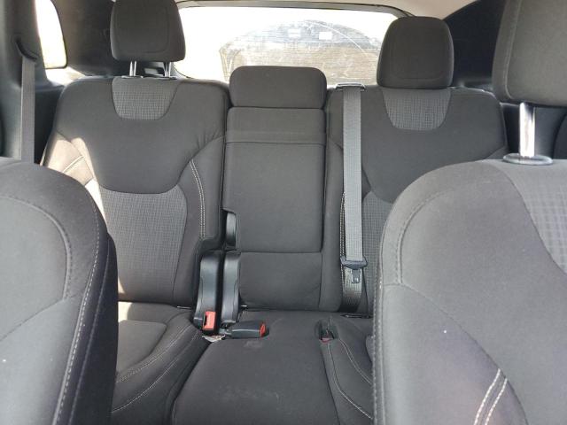 1C4PJMCB1FW552693 Jeep Cherokee Latitude
