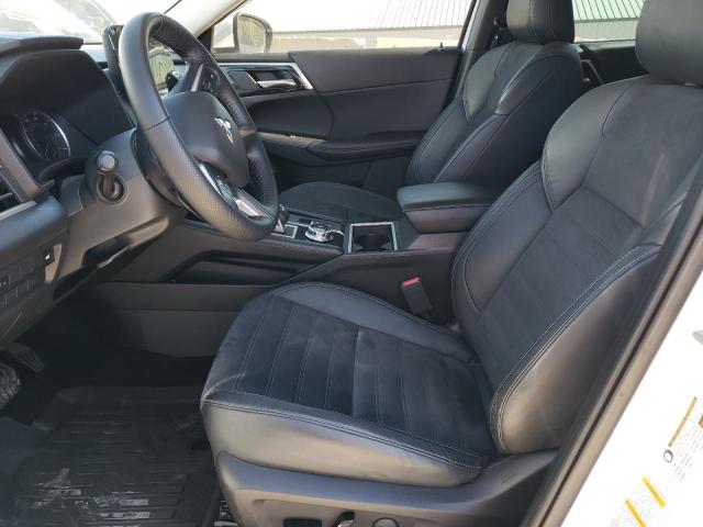 JA4J4UA88NZ049738 Mitsubishi Outlander Se