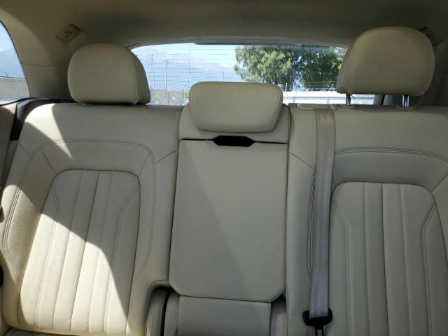 WA1BNAFY8J2150855 Audi Q5 Premium Plus