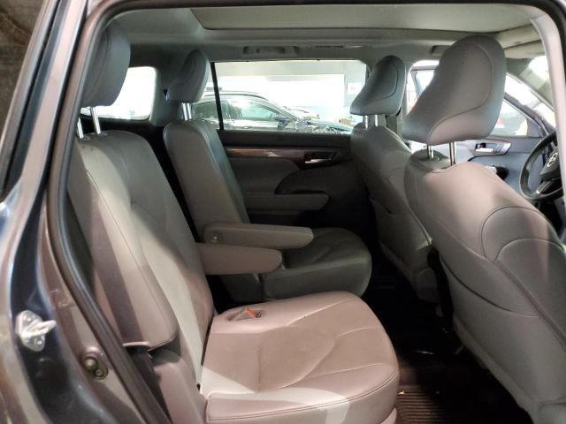 5TDFZRBH4MS144743 Toyota Highlander Platinum
