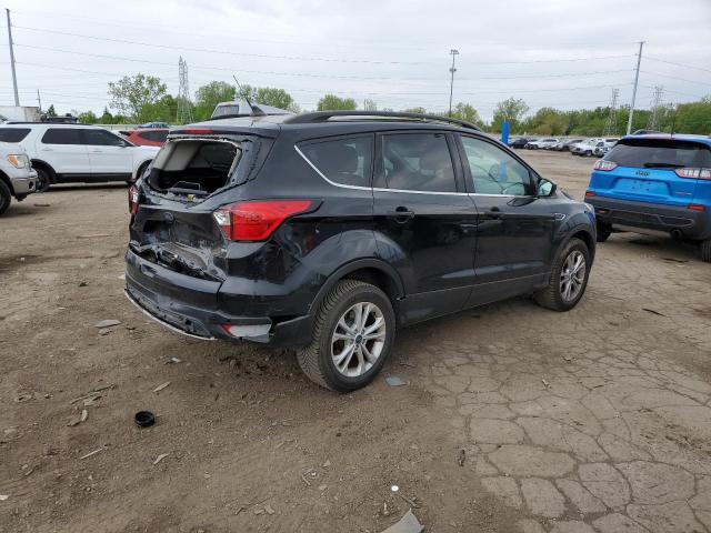 1FMCU9HD7KUC51618 Ford ESCAPE SEL