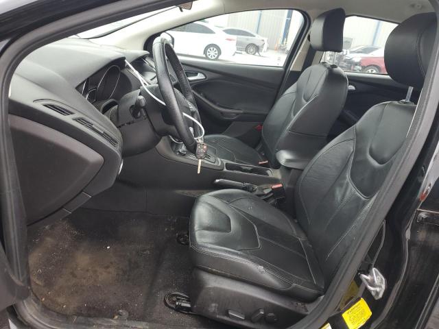 1FADP3F24FL235229 Ford FOCUS SE