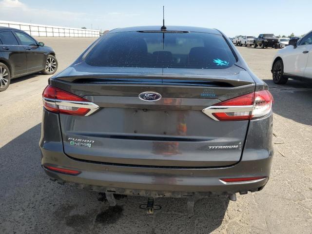 3FA6P0SU1KR202330 Ford FUSION TIT