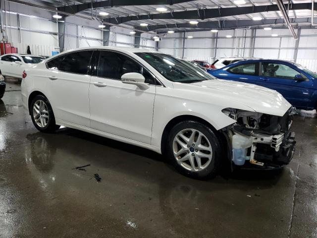 1FA6P0HD8G5120693 Ford FUSION SE