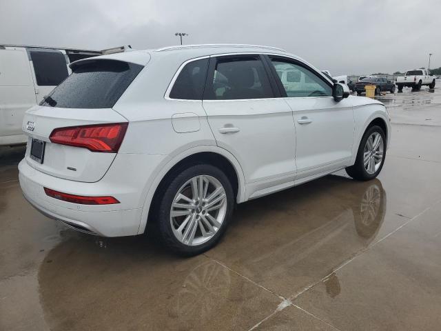 WA1BNAFY0K2043882 Audi Q5 Premium Plus