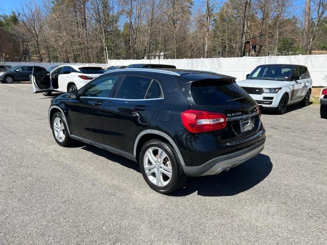 WDCTG4EB1GJ218957 Mercedes-Benz GLA 250