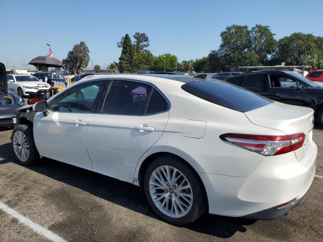 4T1BZ1HK8JU008590 Toyota CAMRY XSE