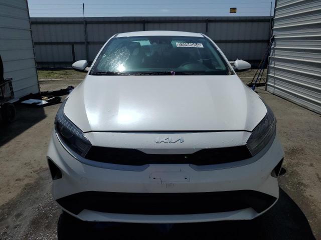 3KPF24AD4PE537369 KIA FORTE LX