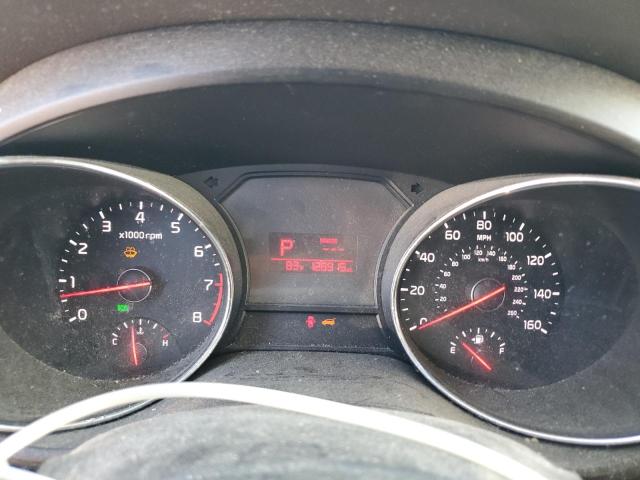 KNDMB5C15J6379198 KIA SEDONA LX