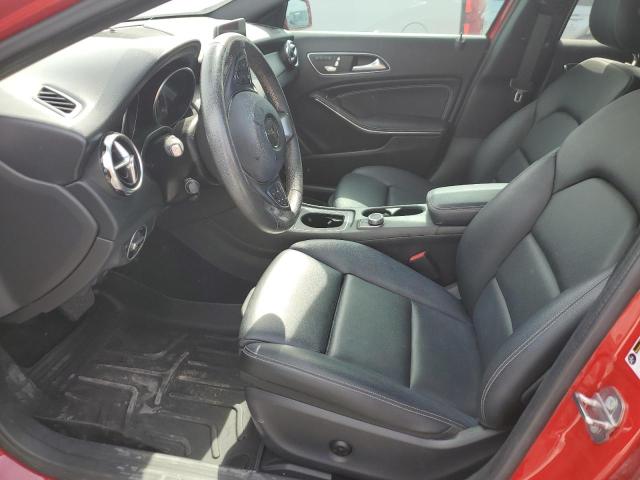WDCTG4EBXKJ615138 Mercedes-Benz GLA 250