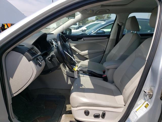 1VWBV7A36FC050370 Volkswagen PASSAT SE
