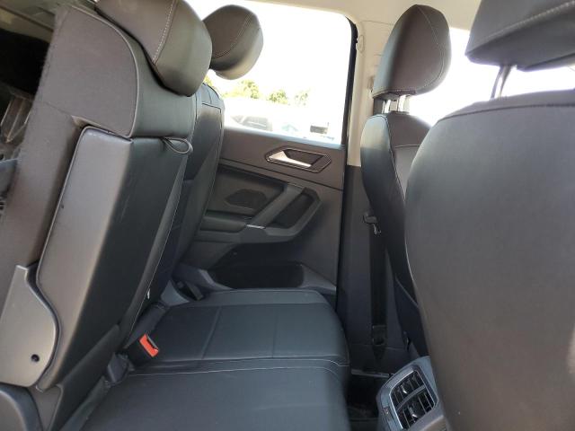 3VV3B7AX4JM034230 Volkswagen TIGUAN SE