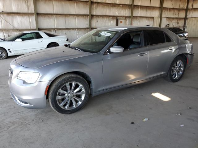 Auction sale of the 2016 Chrysler 300 Limited, vin: 2C3CCARG0GH230710, lot number: 55004534
