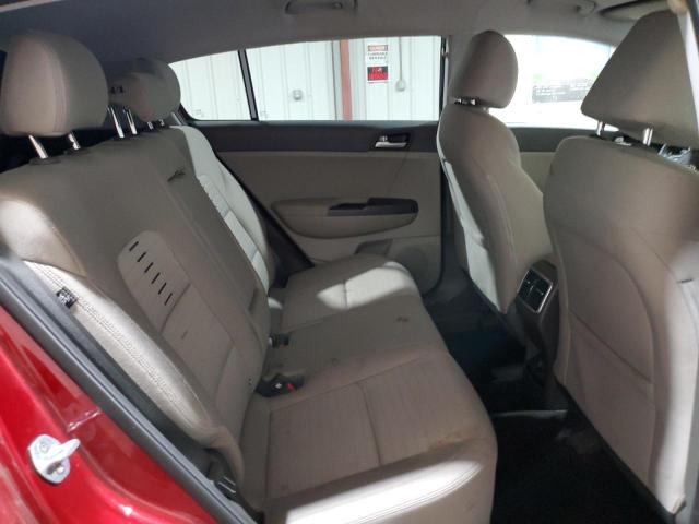 KNDPM3AC8J7489916 KIA Sportage Lx