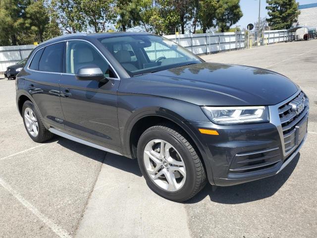 WA1BNAFY8J2150855 Audi Q5 Premium Plus
