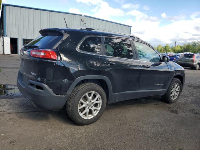 1C4PJMCS3HW655570 Jeep Cherokee Latitude