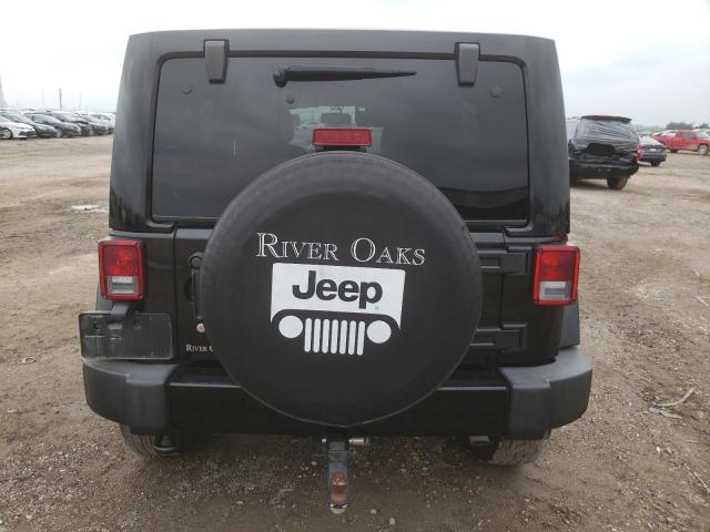 1C4HJWEG0GL122889 Jeep Wrangler Unlimited Sahara