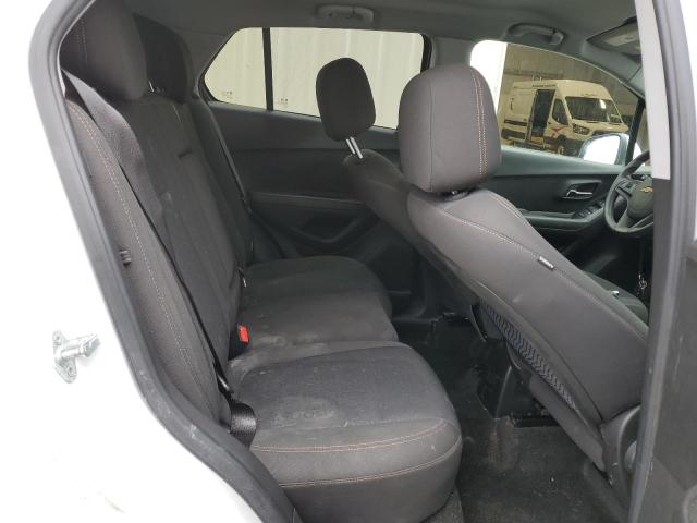 KL7CJKSB4MB301141 Chevrolet TRAX LS